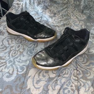 Used Jordan 11 Retro “Low Barons”